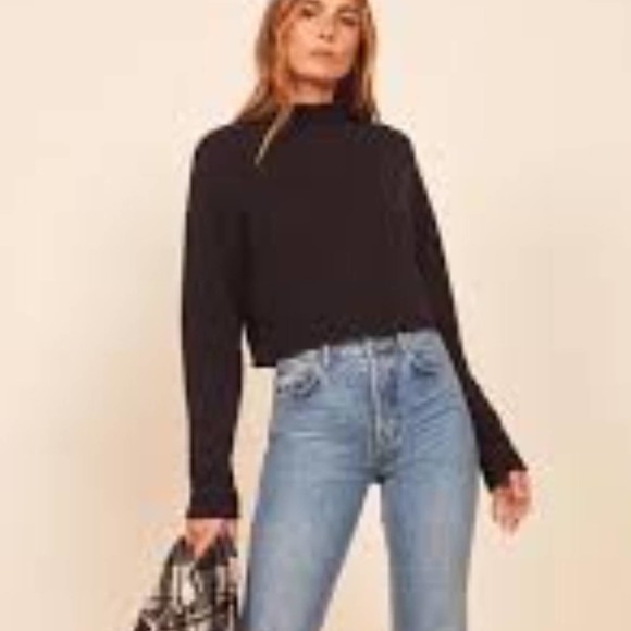 madewell black turtleneck